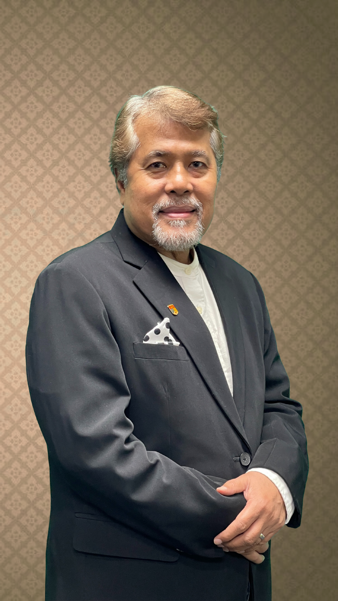 Tn Hj, Abdul Razak Hussin Tn Hj, Abdul Razak Hussin